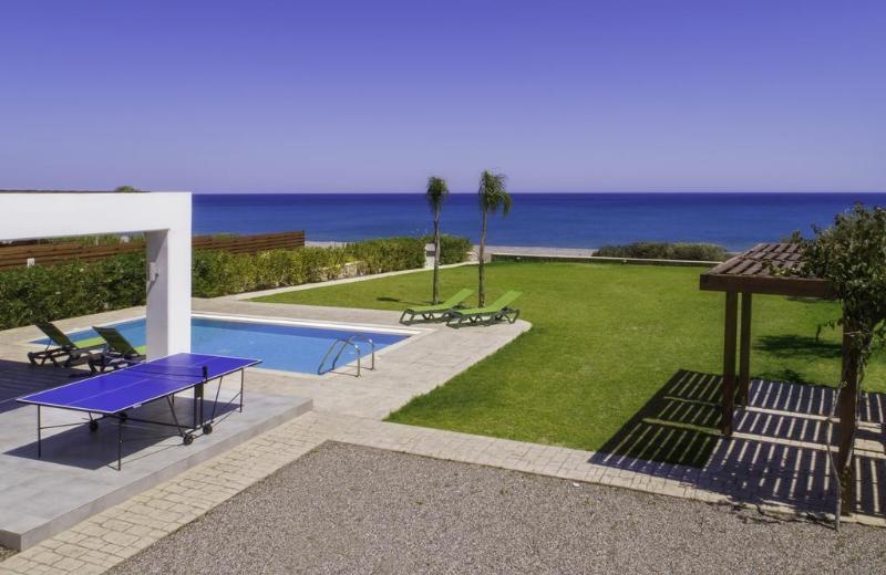 Antonoglou Beach Villas - Lahania Eksteriør billede