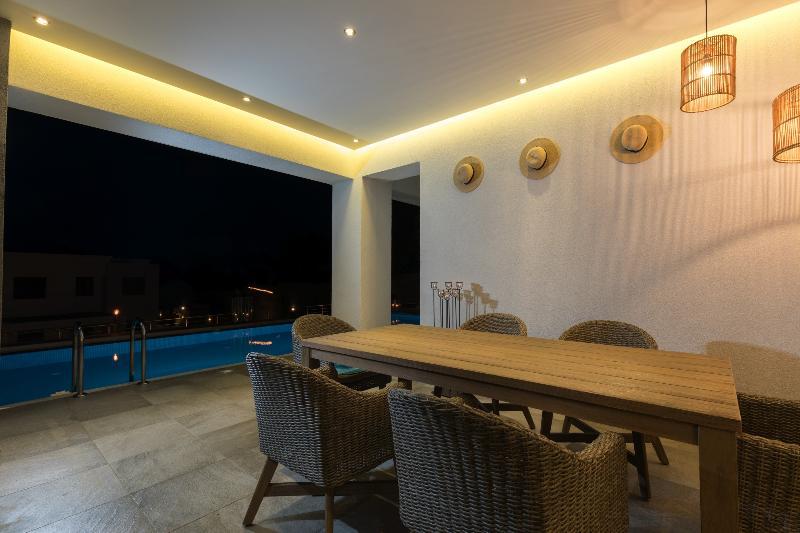 Antonoglou Beach Villas - Lahania Eksteriør billede